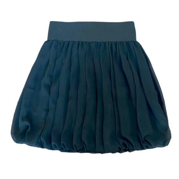 Aqua Bloomingdale's Black Pleated Mini Skirt Thick Band High Waist Size Small - Picture 13 of 13